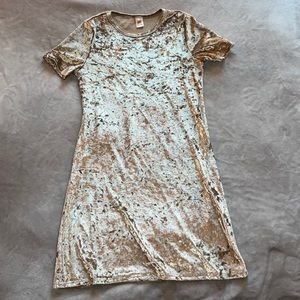 GOLD CRUSHED VELVET T SHIRT DRESS